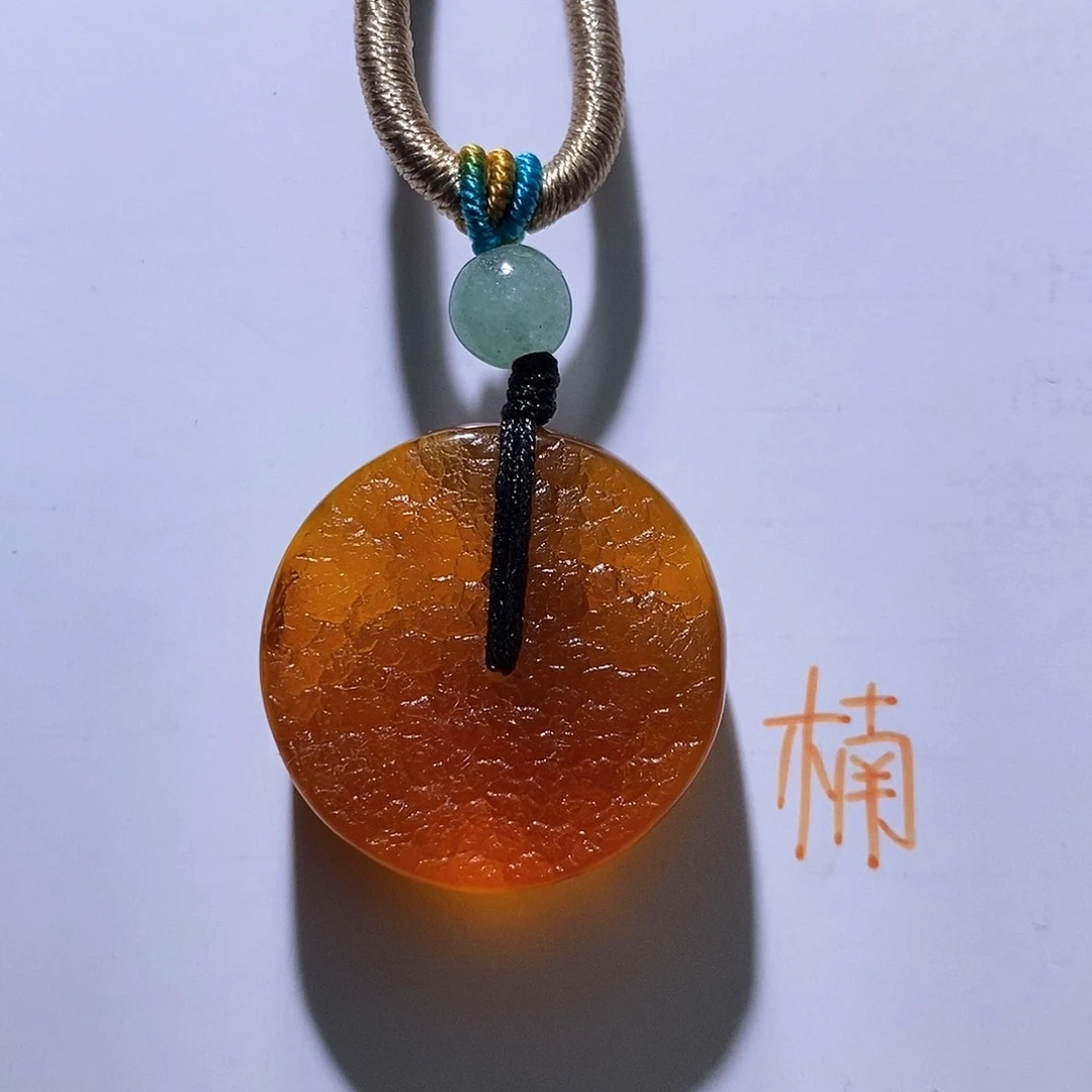 未镶嵌琥珀珠宝奇石