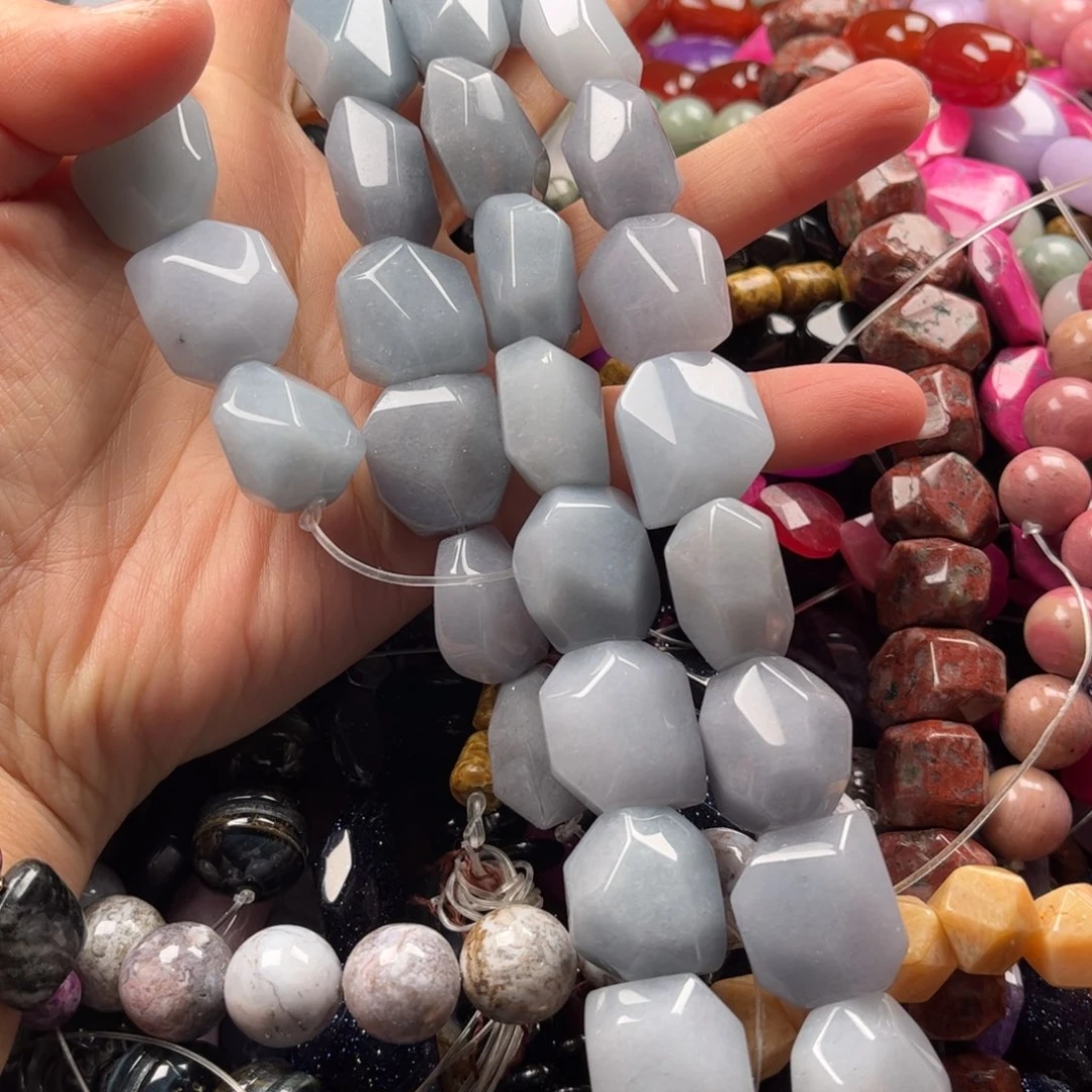 石英质玉珠宝奇石未镶嵌图