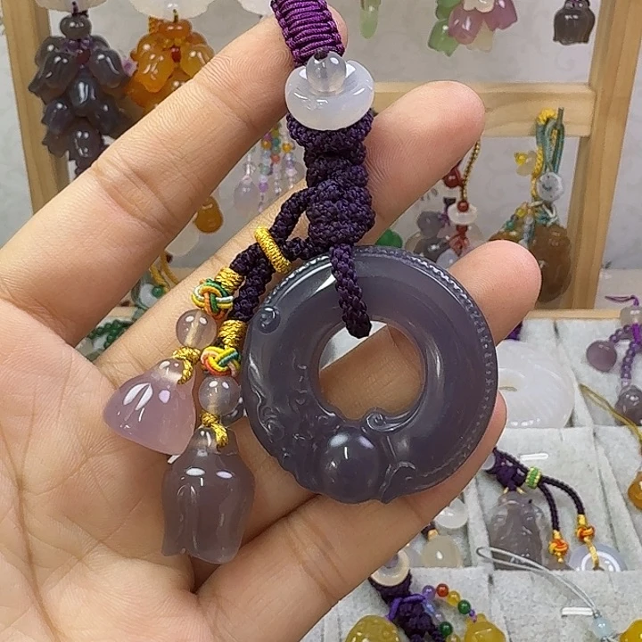 钥匙挂件，紫色鱼化龙
