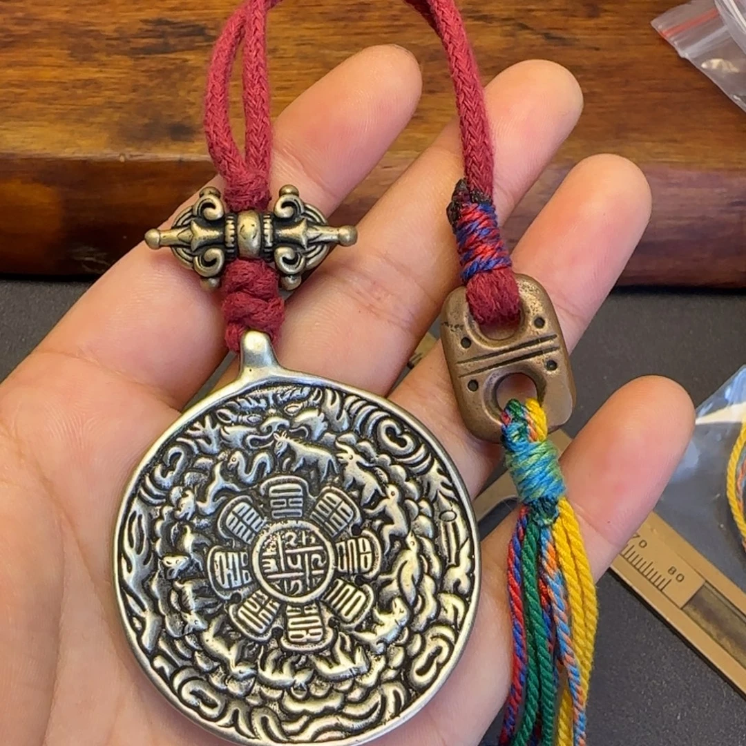 Y***由泥塑藏传牌子…………