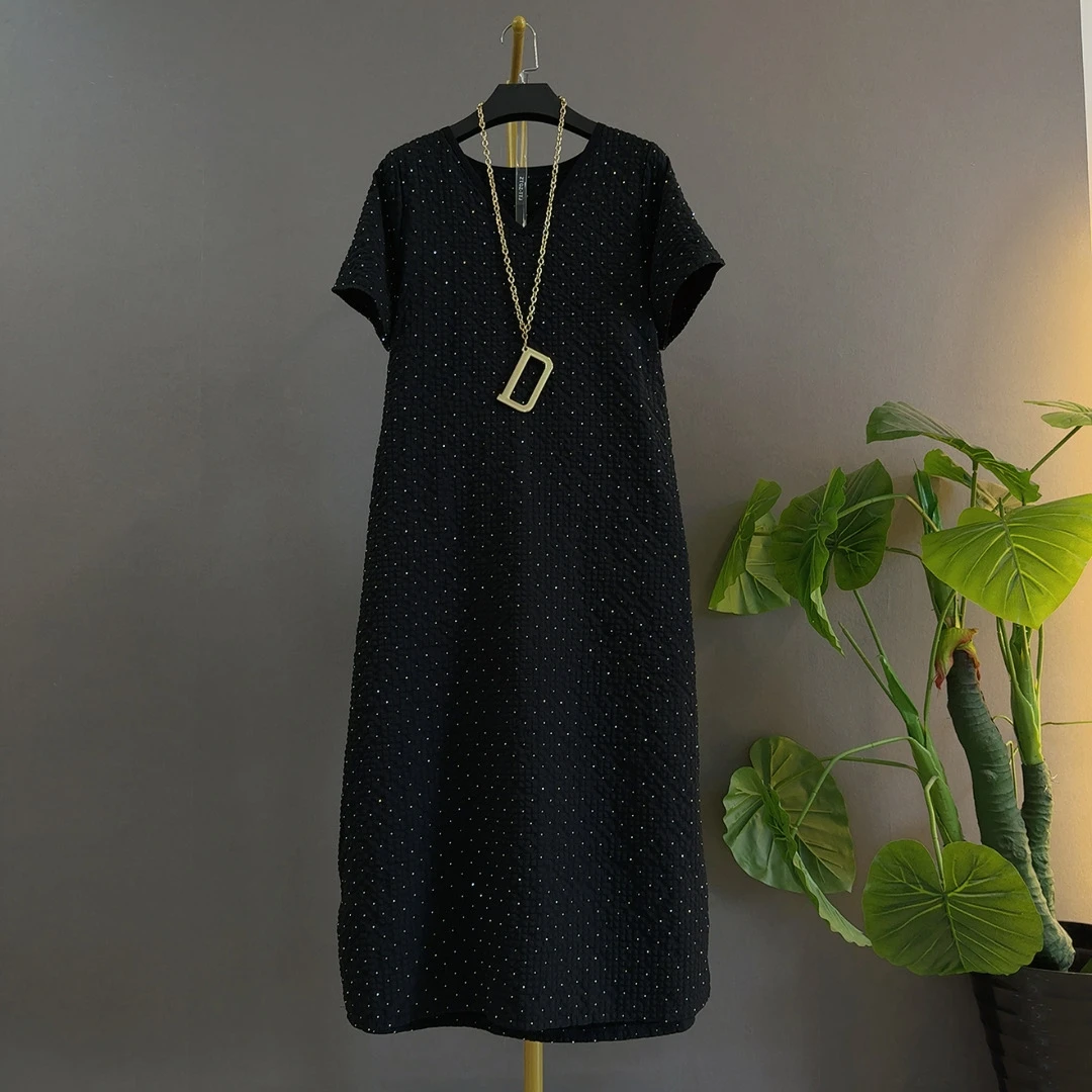 圆领半袖长裙宽松遮肉A字版型烫钻露背轻奢高级大码苹果型连衣裙