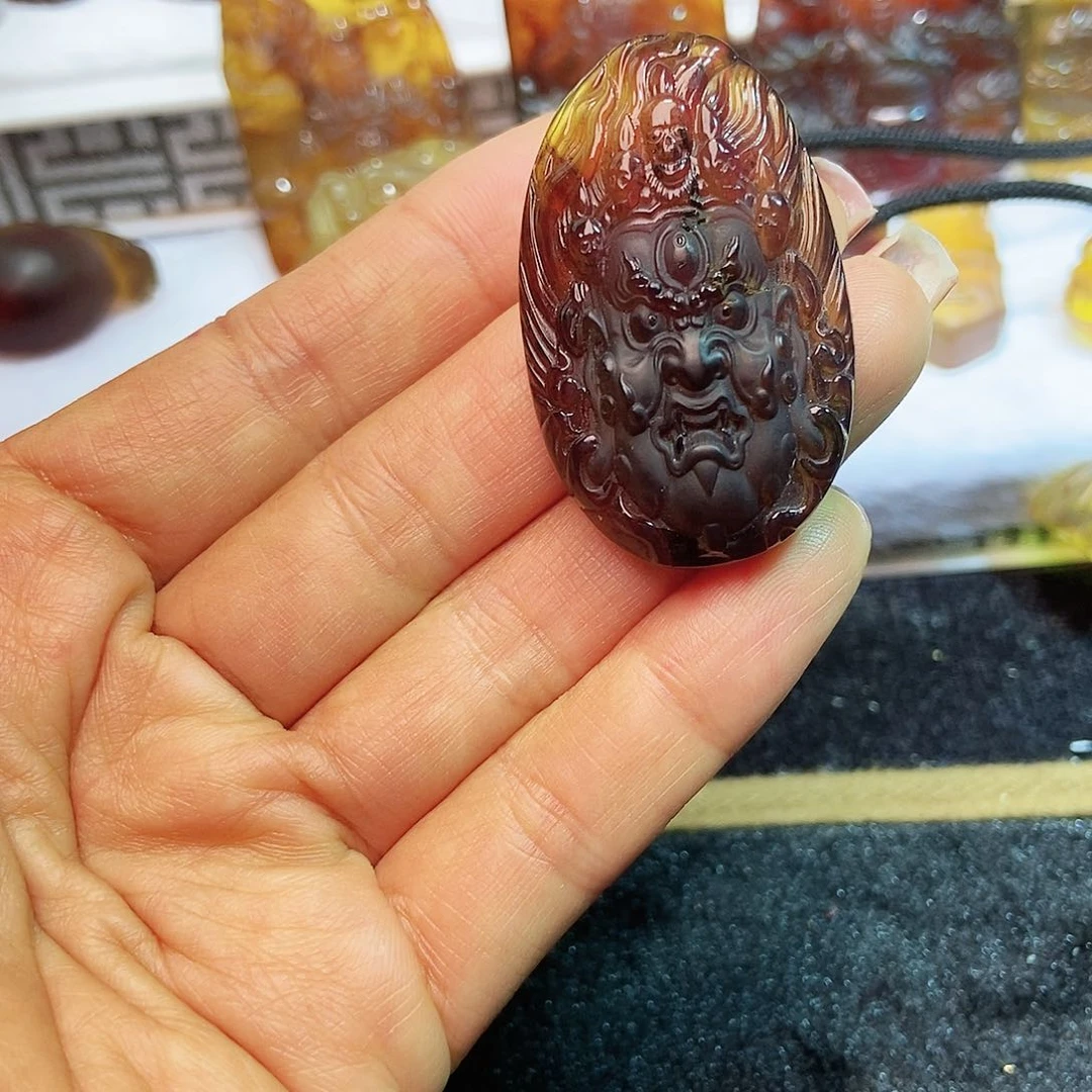 琥珀颈饰未镶嵌大黑天