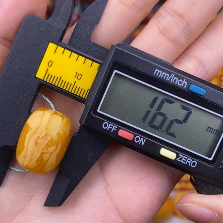 琥珀未镶嵌裸石蜜蜡M