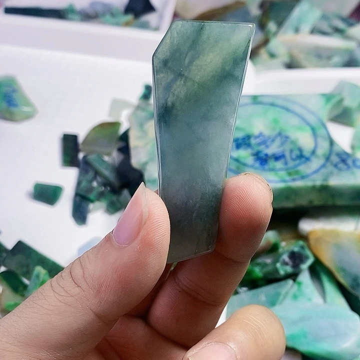 翡翠散珠天然翡翠A货挂件