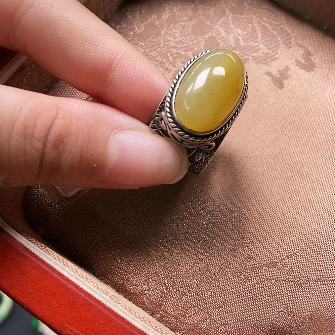 定制翡翠未镶嵌翡翠戒指