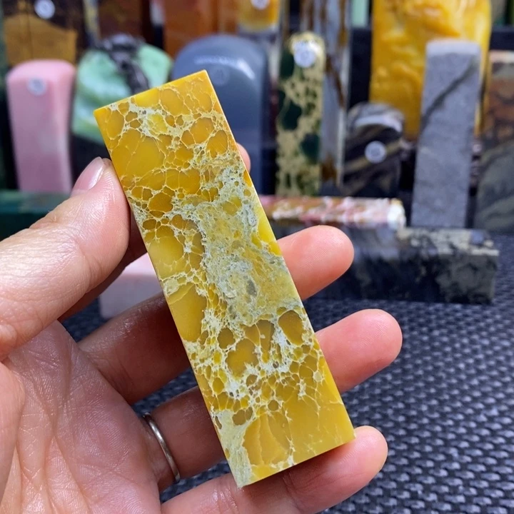 云南石野**人印章石刻章石