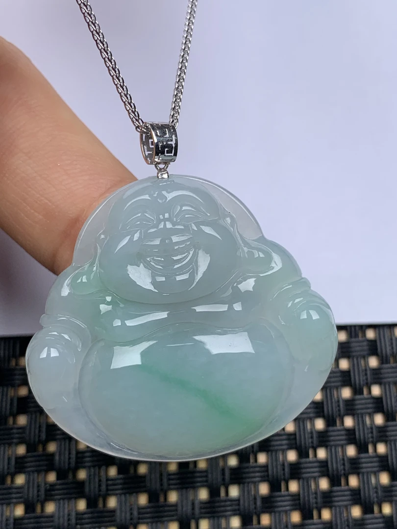缅甸翡翠A货，冰种绿底佛公，尺寸34.5-37.4-6.0