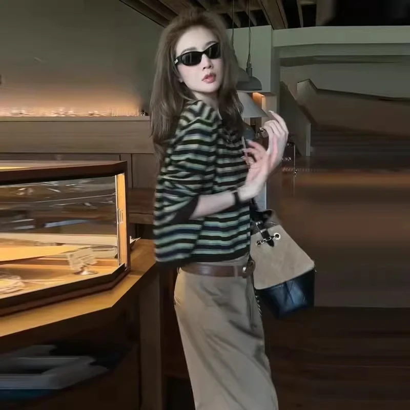 时尚套装女2025早秋新款时髦洋气条纹长袖上衣休闲直筒裤两件套潮