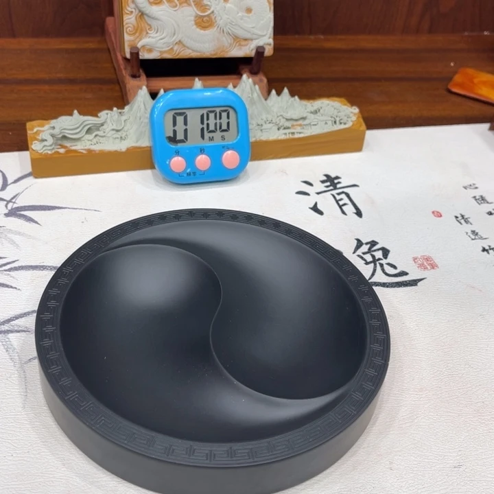 一**乂易砚老坑黑玉岩