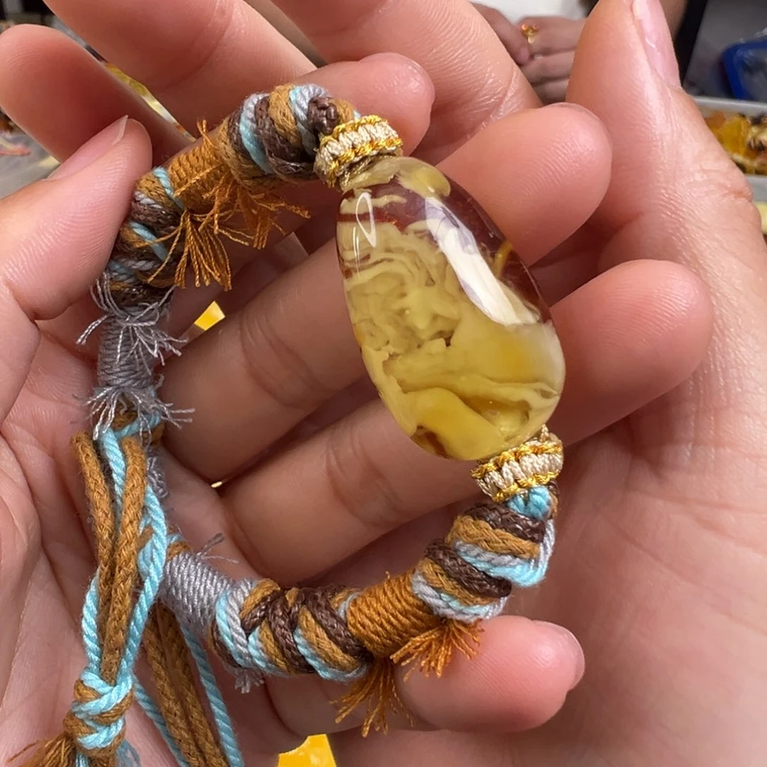 裸石琥珀未镶嵌琥珀
