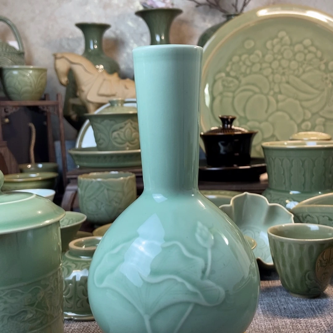 耀州窑耀州窑微瑕花瓶