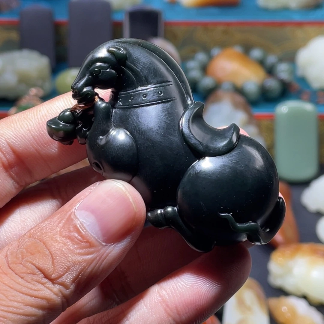 和田玉（糖玉）未镶嵌挂件