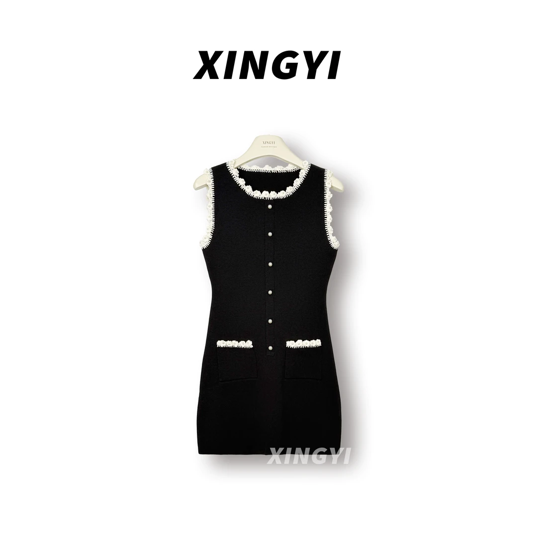 『XINGYI』黑白针织法式气质撞色收腰香风珍珠扣连衣裙XY9416