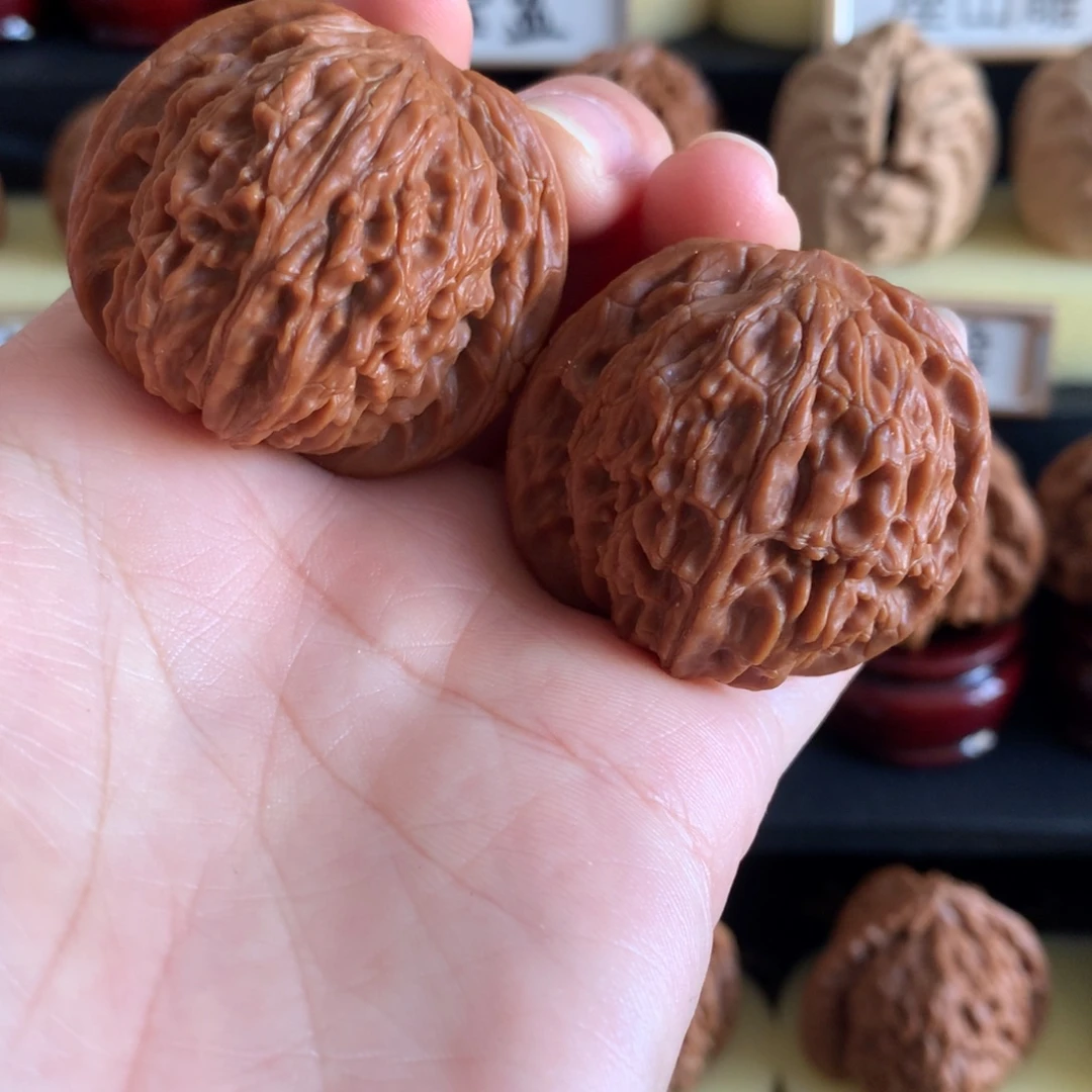 李***哥木质类文玩核桃磨盘