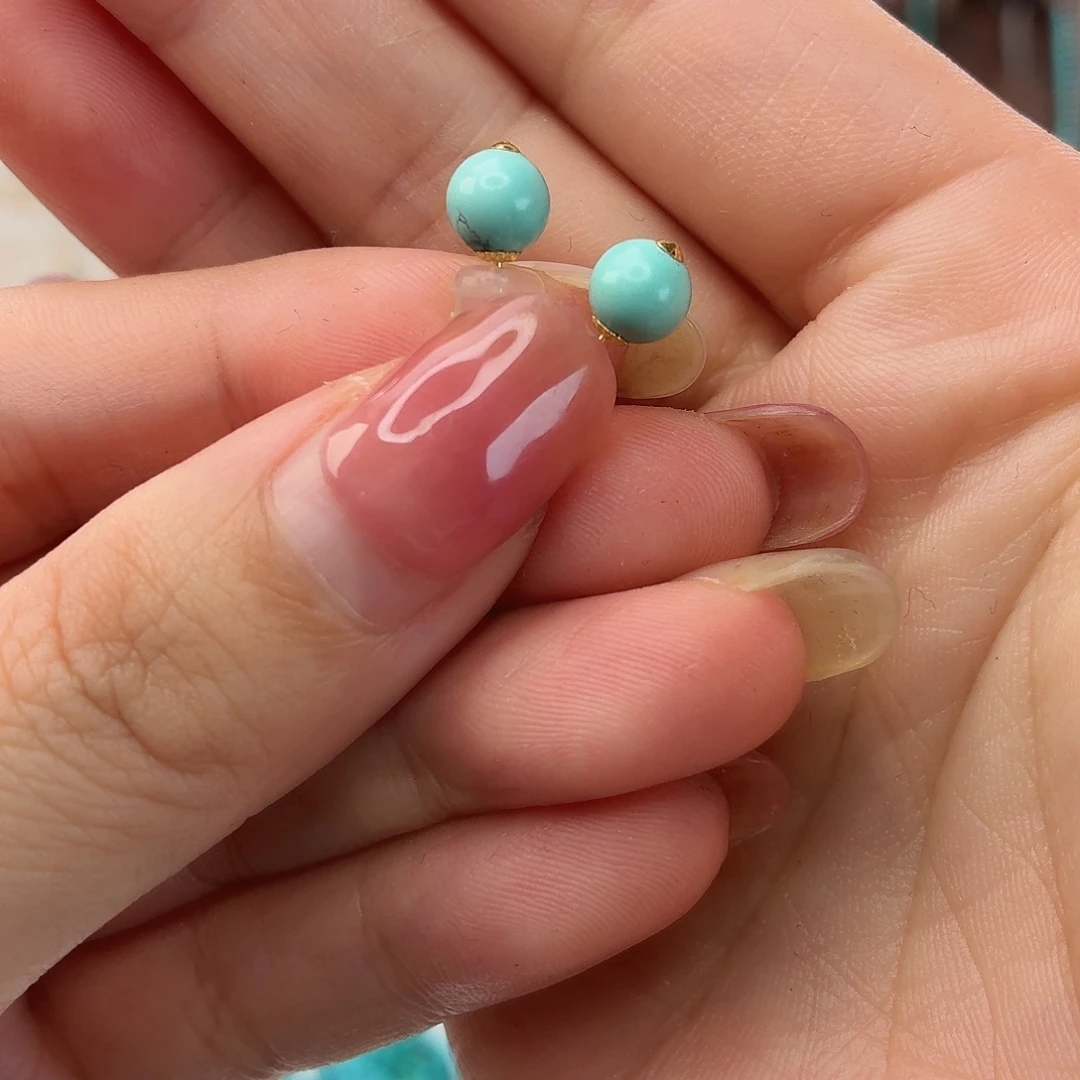 绿松石18K金镶嵌耳饰