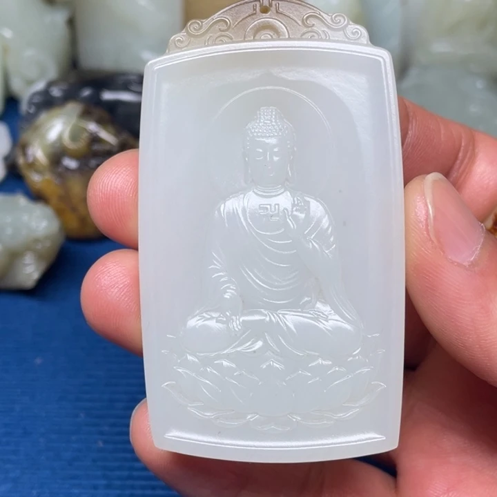 颈饰未镶嵌和田玉