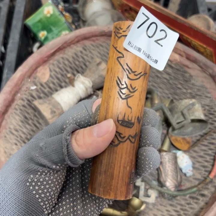 阿***亮陶瓷工艺品000702