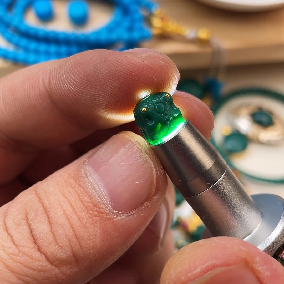 绿松石未镶嵌地狱色阿呆卡7.6