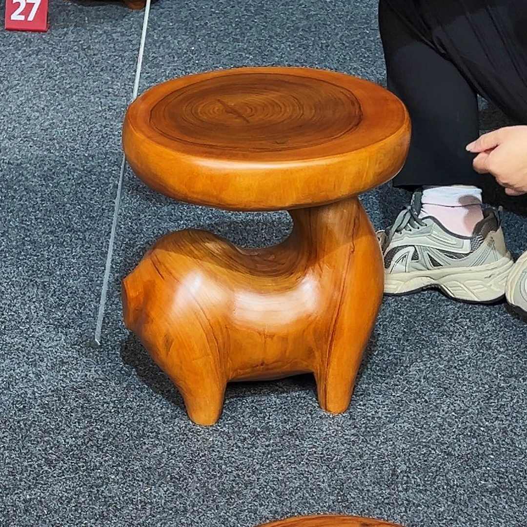 25 号香樟木尺寸：35-31-37cm