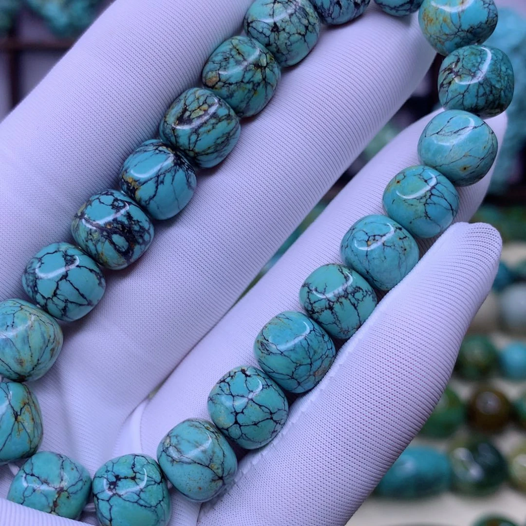 绿松石未镶嵌原矿