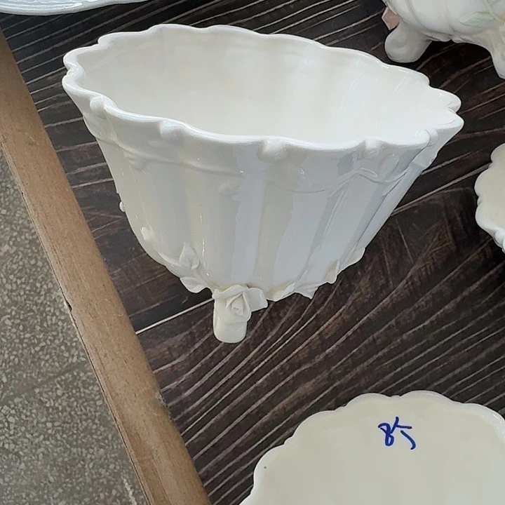 微瑕大号玫瑰花白色汤碗