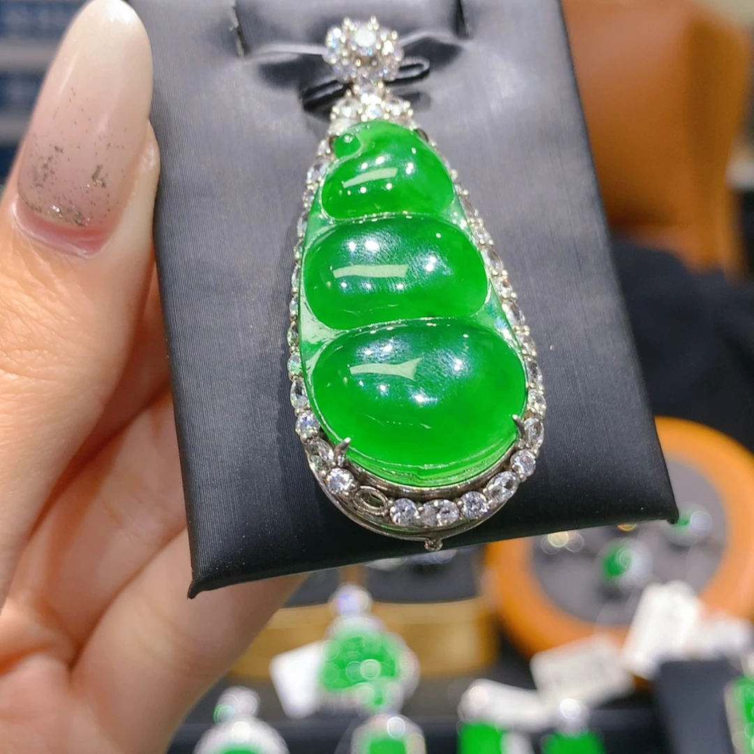 【闪购商品】颈饰银S925镶嵌翡翠5柒姐