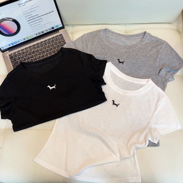 【刺绣小狗】圆领修身型休闲透气夏装半袖T恤修身型常规韩版短袖