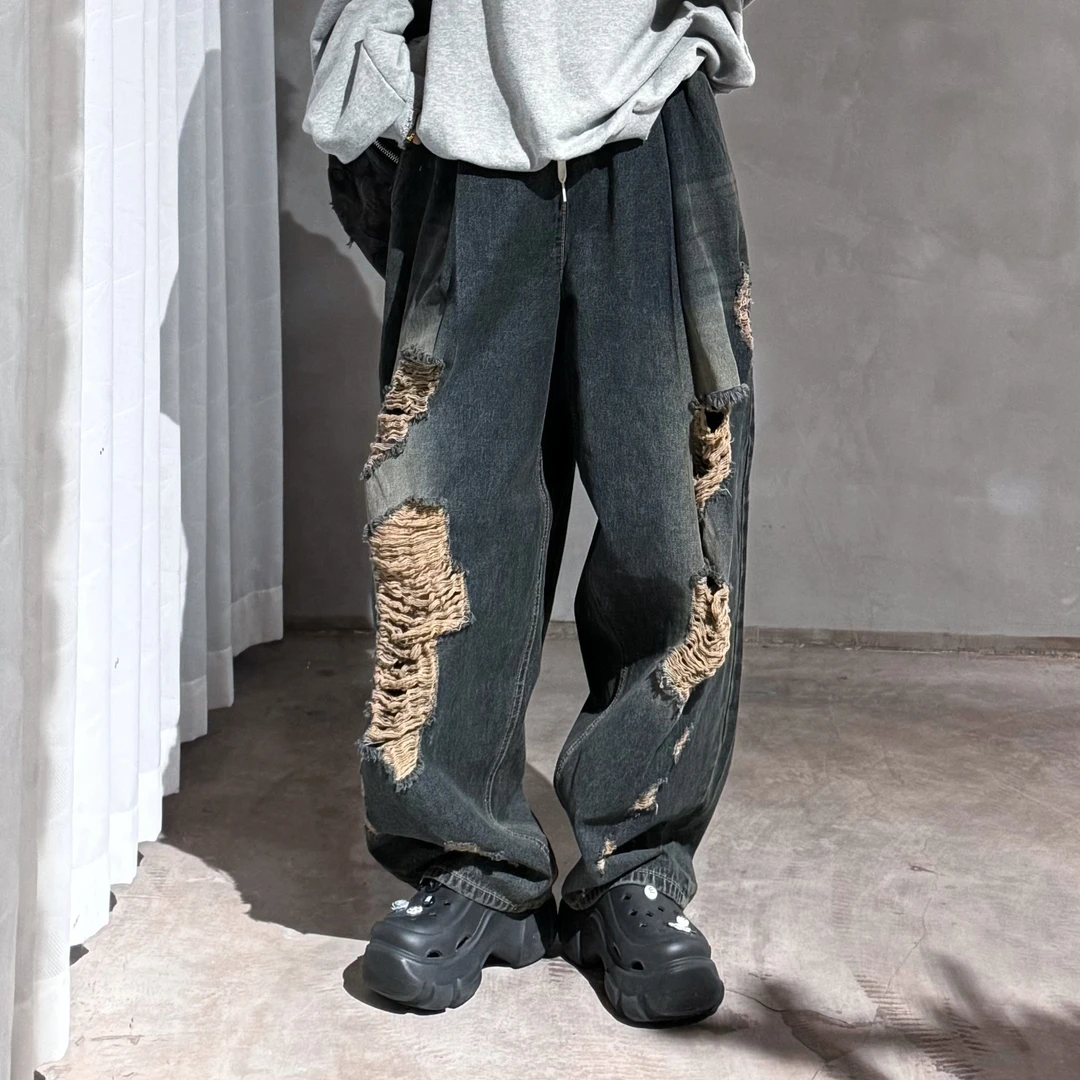 韩国新款多处破洞牛仔裤
