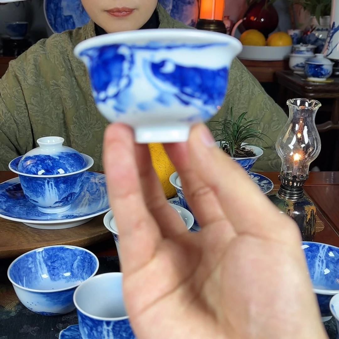 王庆龙老师手绘陶瓷