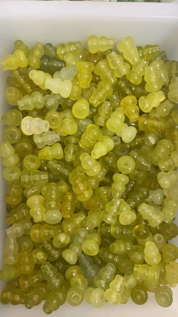 特价天然岫玉黄金玉通孔小葫芦8*11㎜随机发15颗