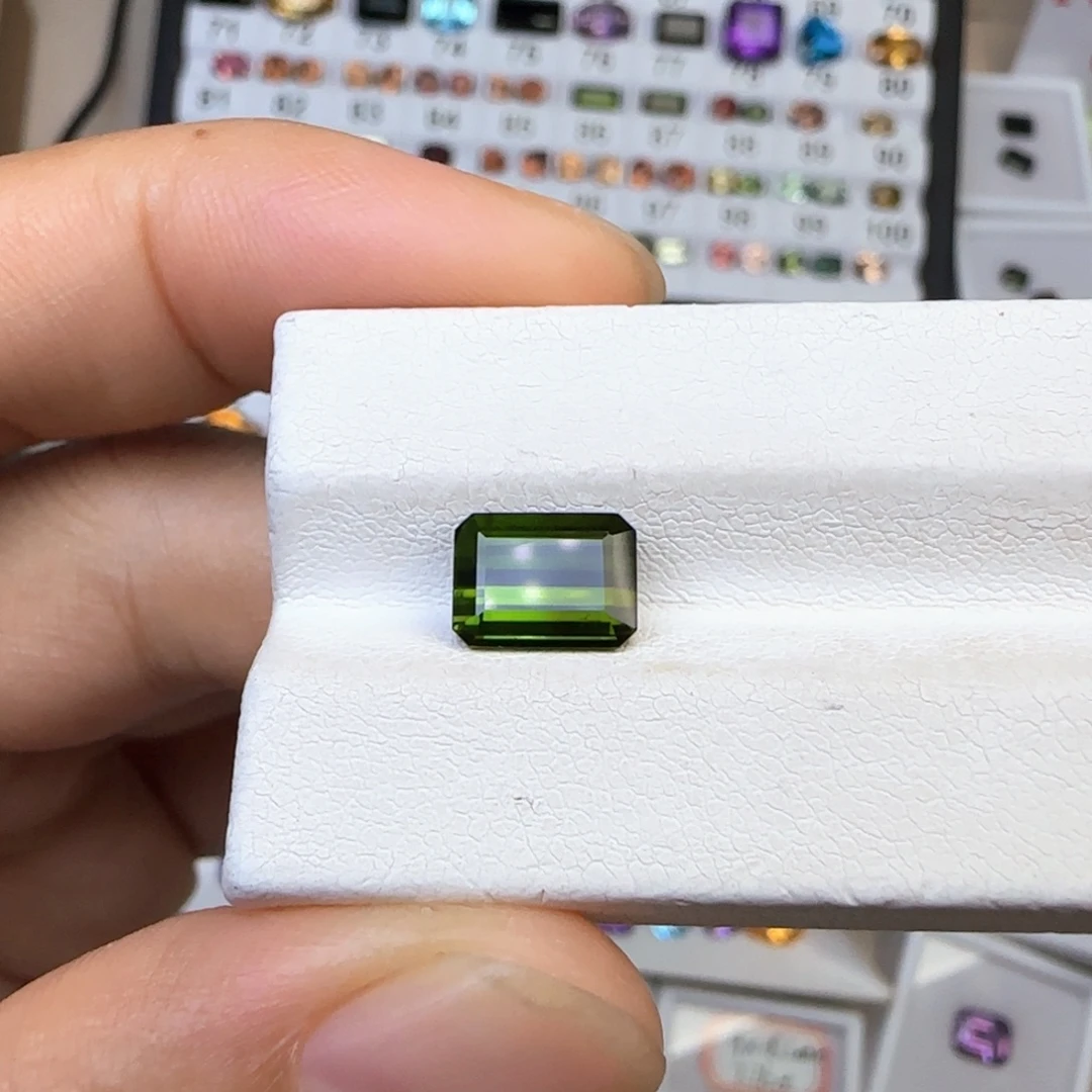 未镶嵌碧玺珠宝半成品2.4ct
