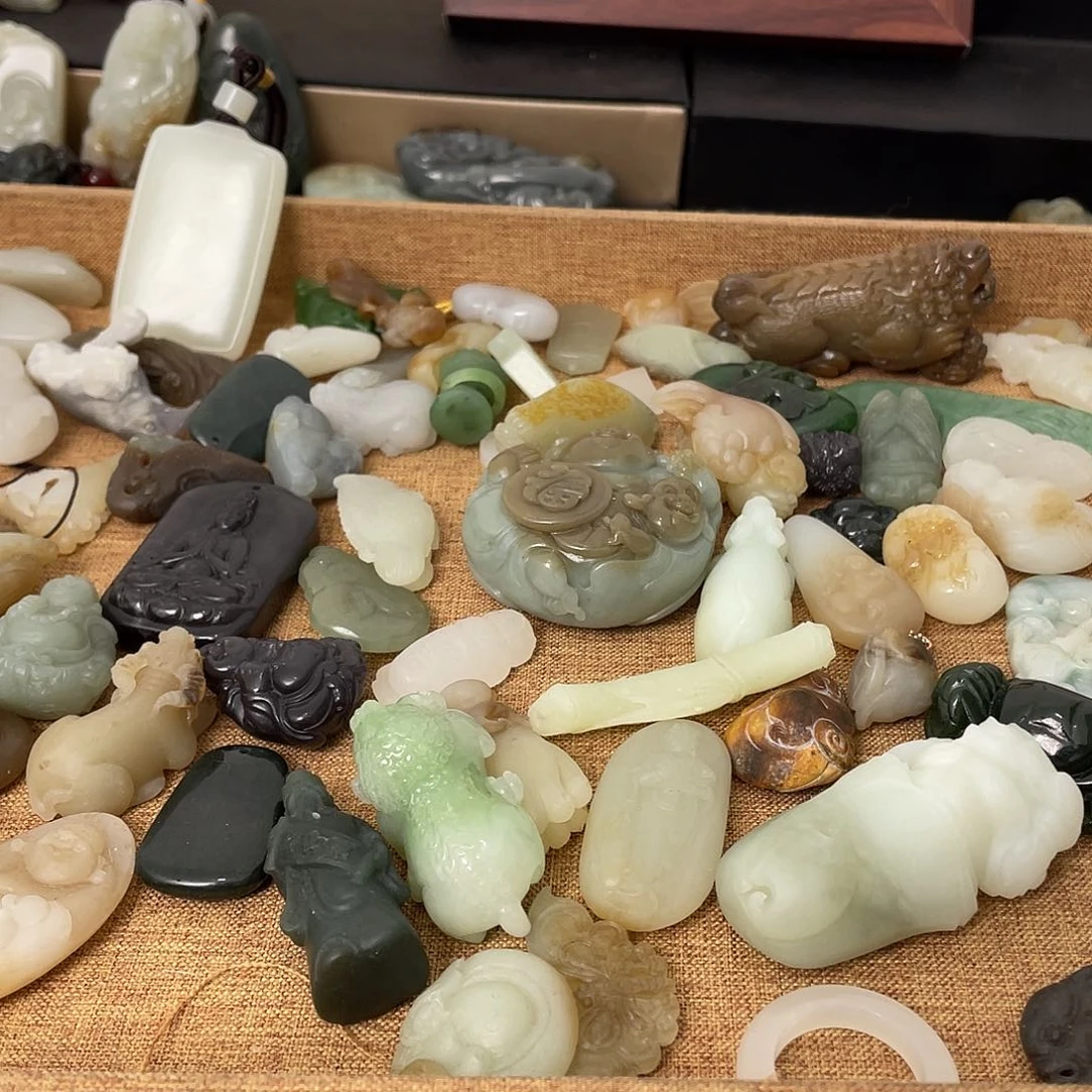 未镶嵌和田玉（糖玉）挂件