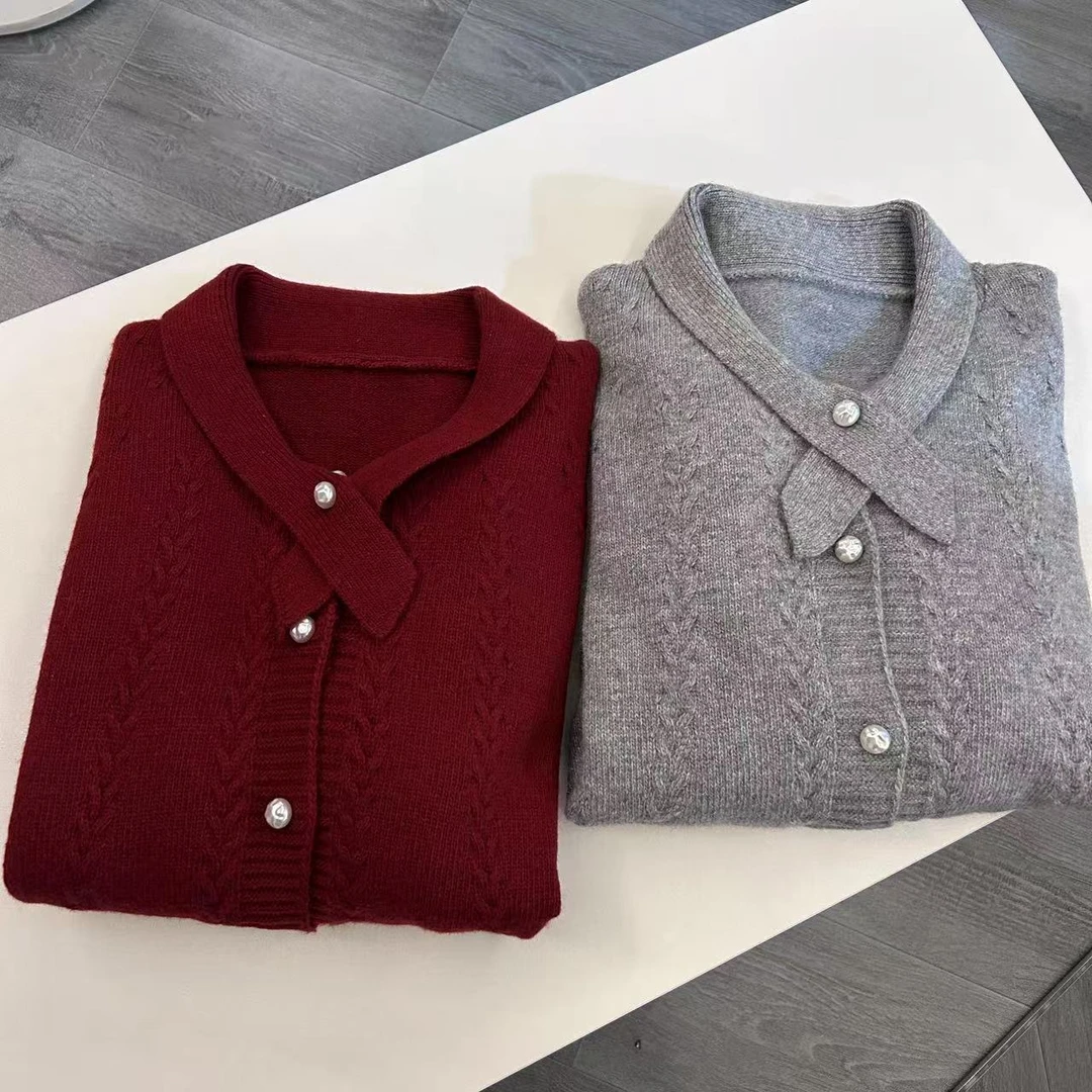 【珍珠扣】韩版精致柔软针织衫百搭气质羊毛显瘦简约毛衣开衫女