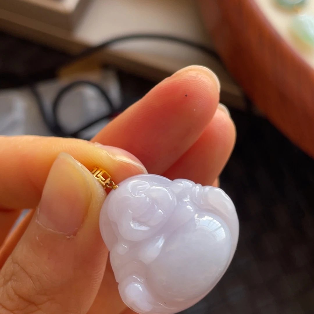 翡翠颈饰18K金镶嵌佛