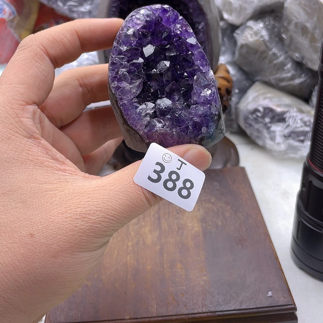 紫晶大型摆件（非配饰）未镶嵌