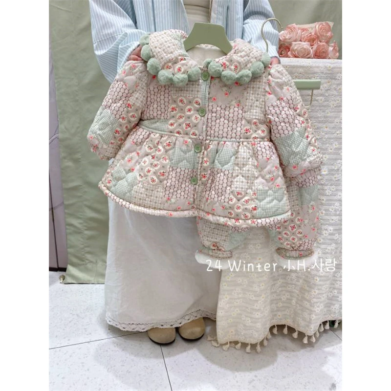 小H~翻领毛球家居服套装p3068