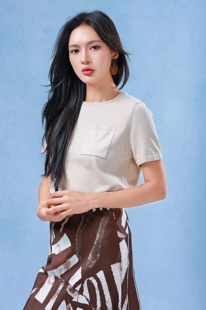 玛丝恩迪针织T恤