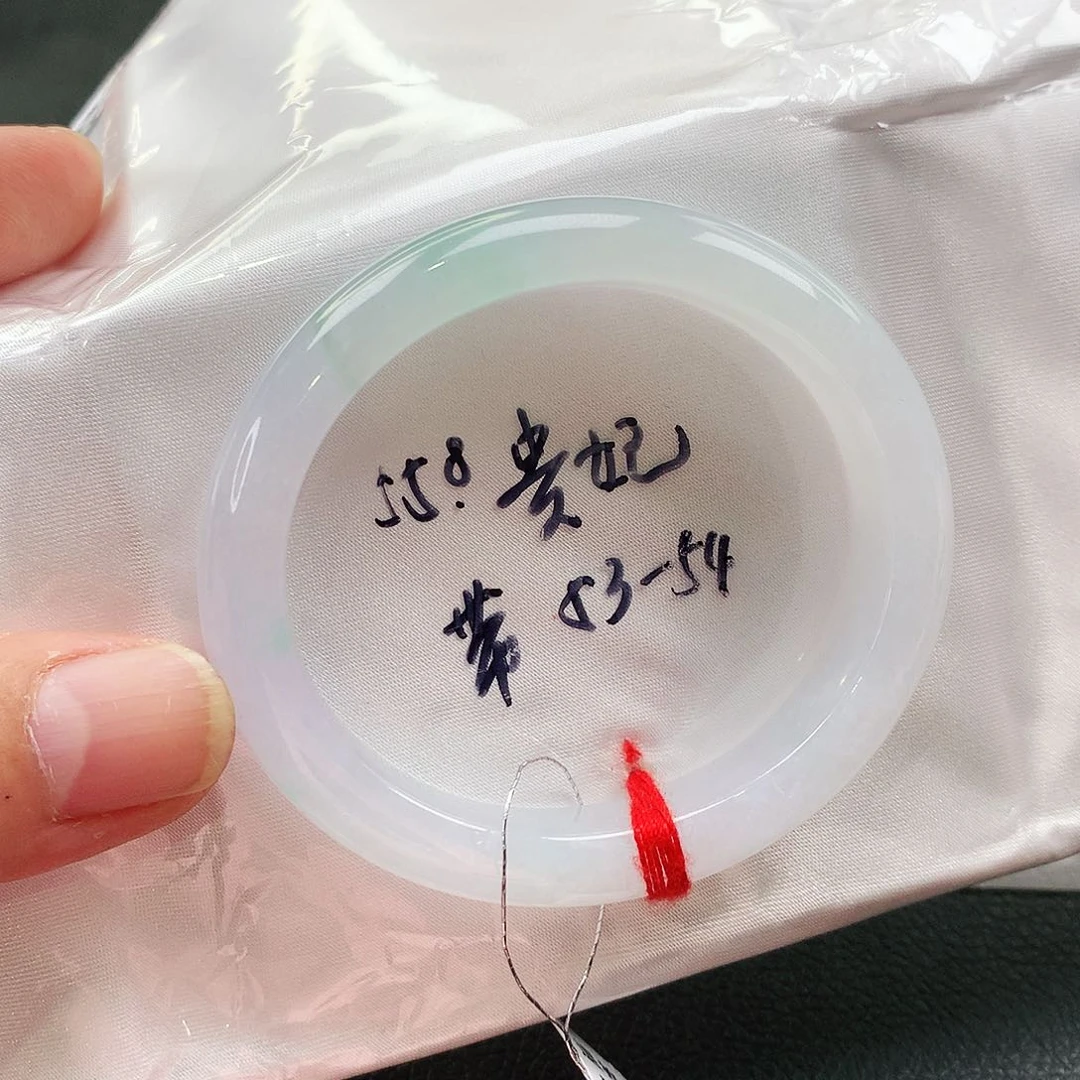 未镶嵌手镯翡翠天然翡翠手镯