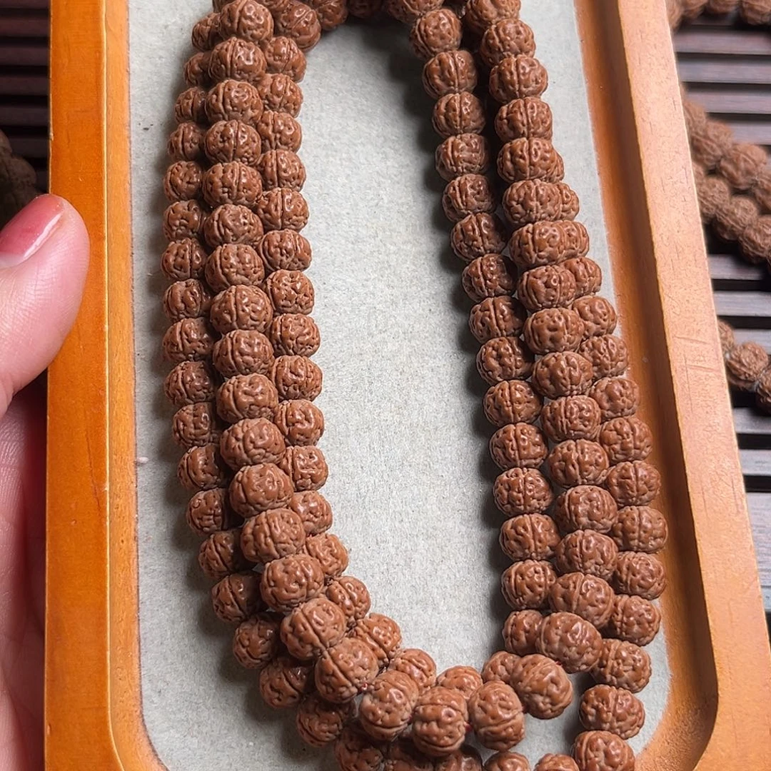 青***衣金刚菩提吊坠老树王