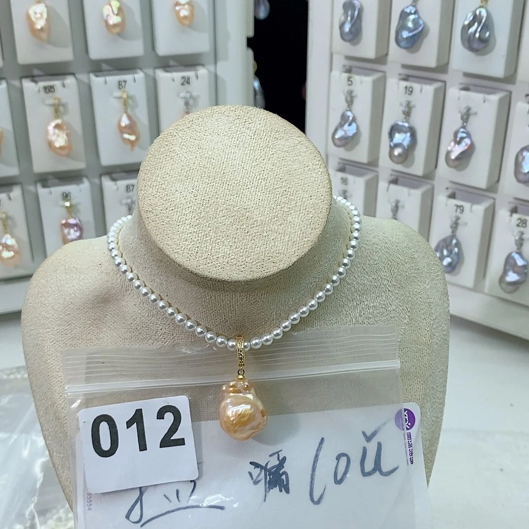 淡水珍珠颈饰合金