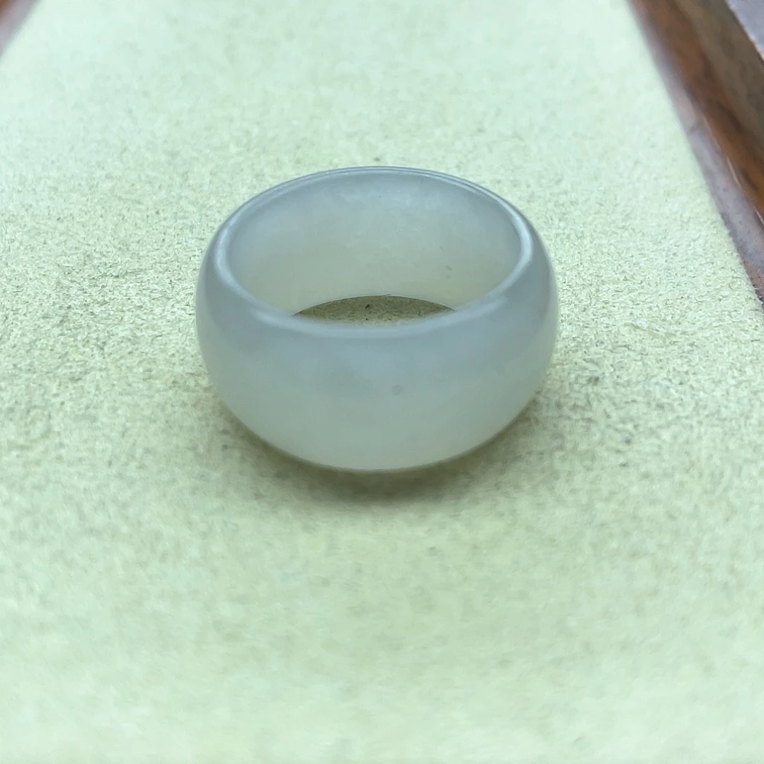 未镶嵌戒指和田玉45冰白墩墩16码