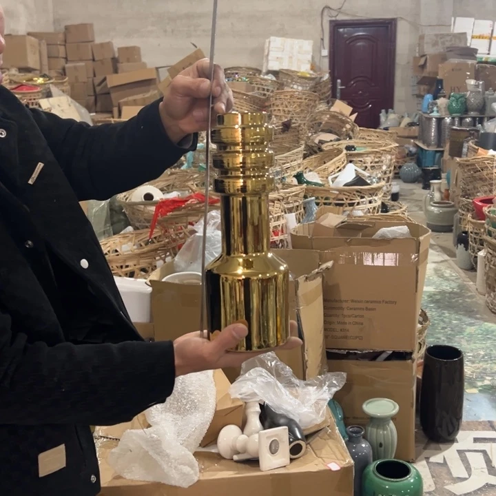 摆件高度31厘米口径6厘米微瑕捡漏