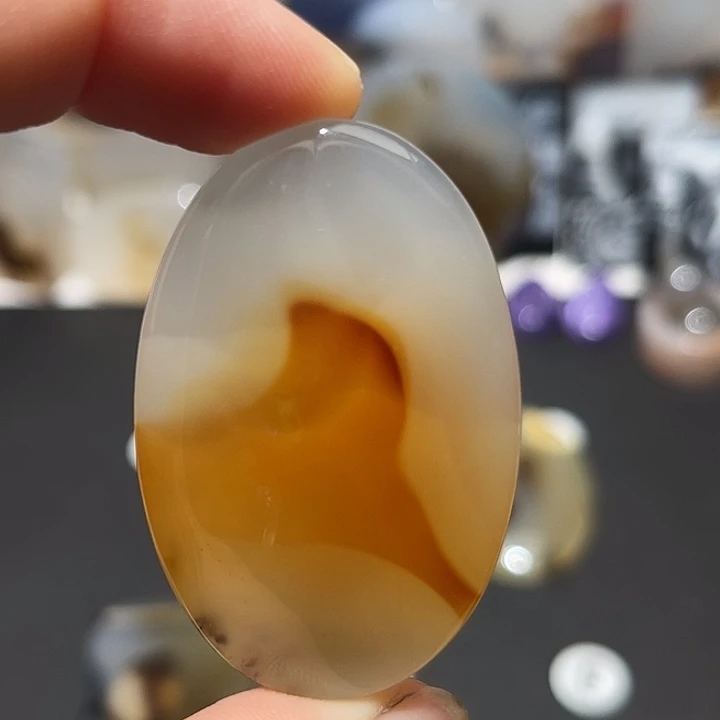 玛瑙/玉髓颈饰未镶嵌