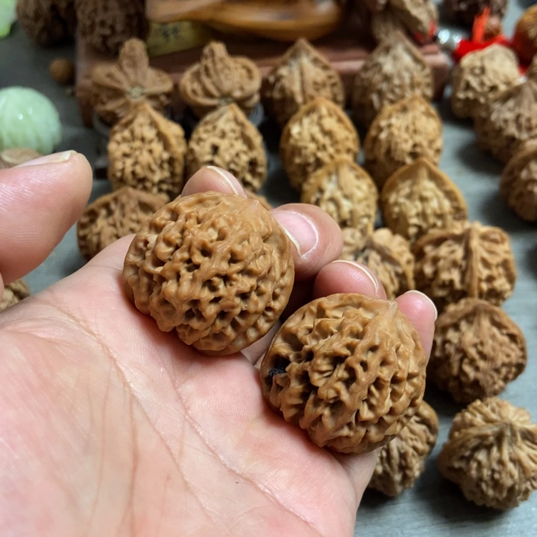 把件文玩核桃秦闷35尺福利