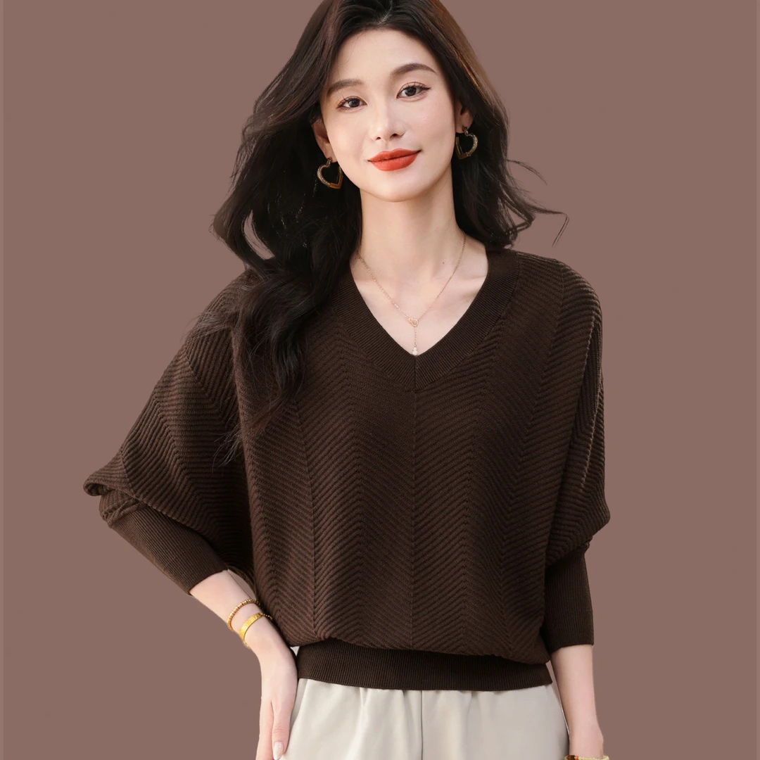 蝙蝠衫毛衣女外穿2025秋冬新款羊毛针织衫上衣宽松遮肚子打底衫