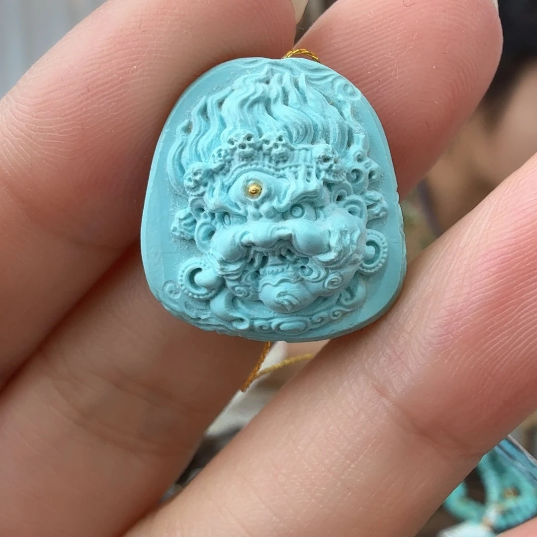 绿松石未镶嵌挂件