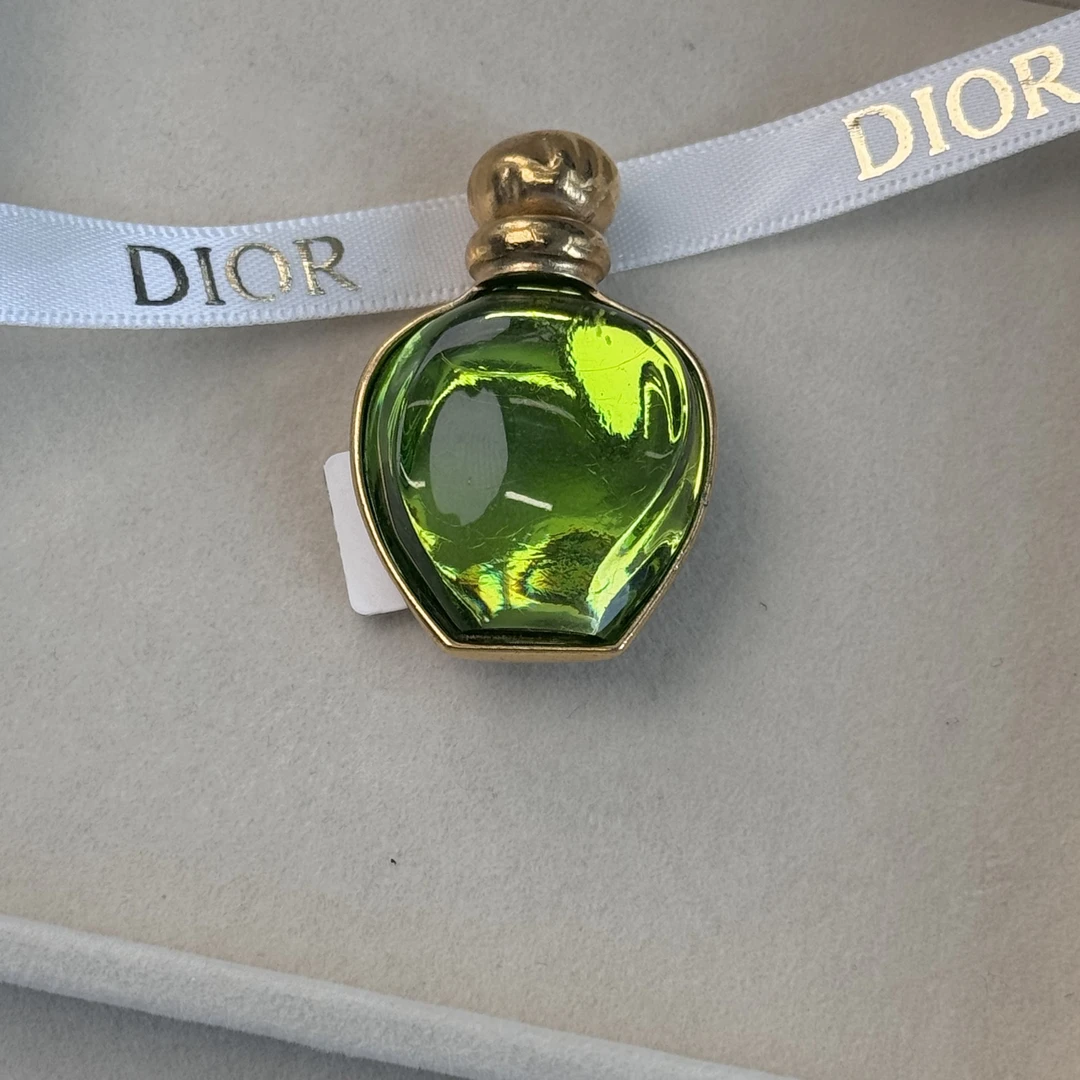95新 DIOR/迪奥 绿琉璃香水瓶胸针