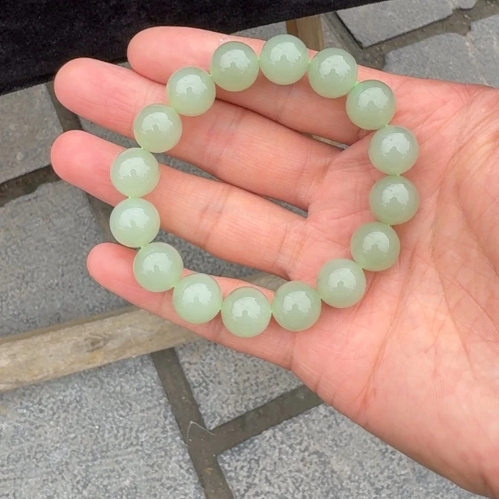 手链未镶嵌和田玉