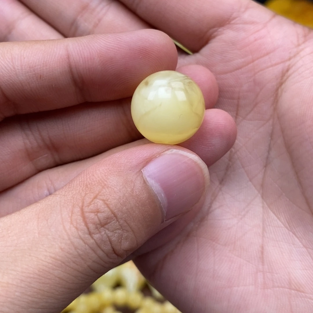 琥珀未镶嵌珠宝奇石17尺寸
