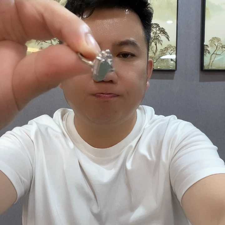 未镶嵌戒指翡翠这个人就是不懂什么时候来一首